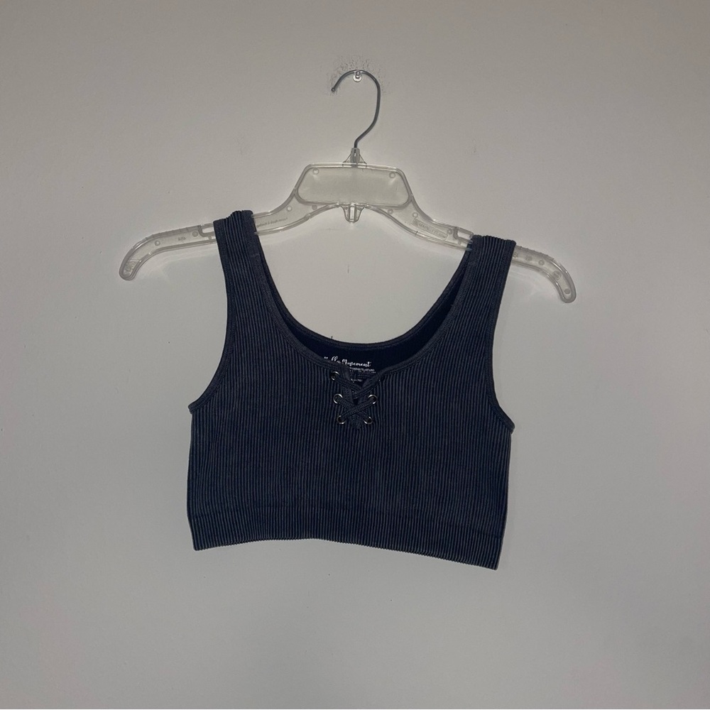 Bella Movement Navy Ribbed Crop Top - Picture 1 of 3
